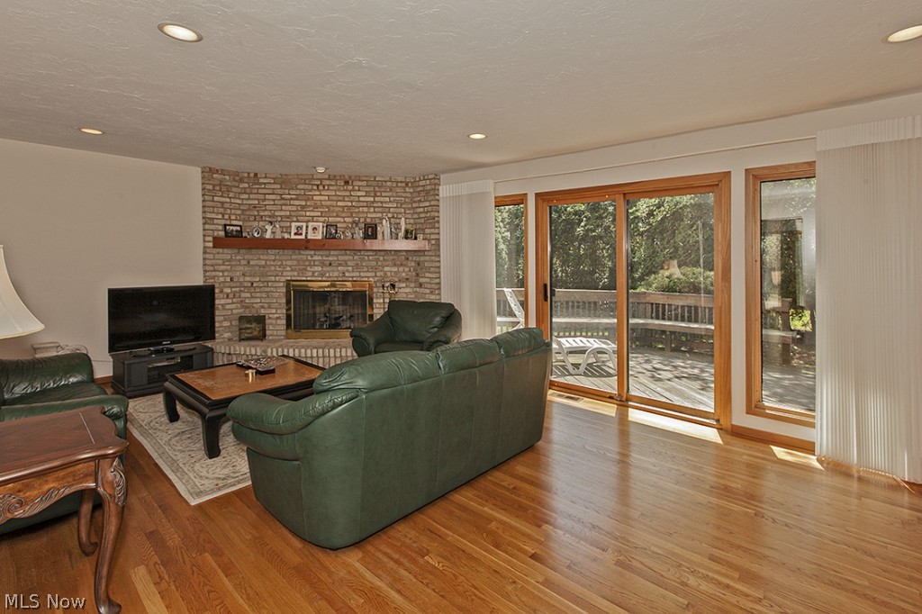 Hilltop Drive - Residential