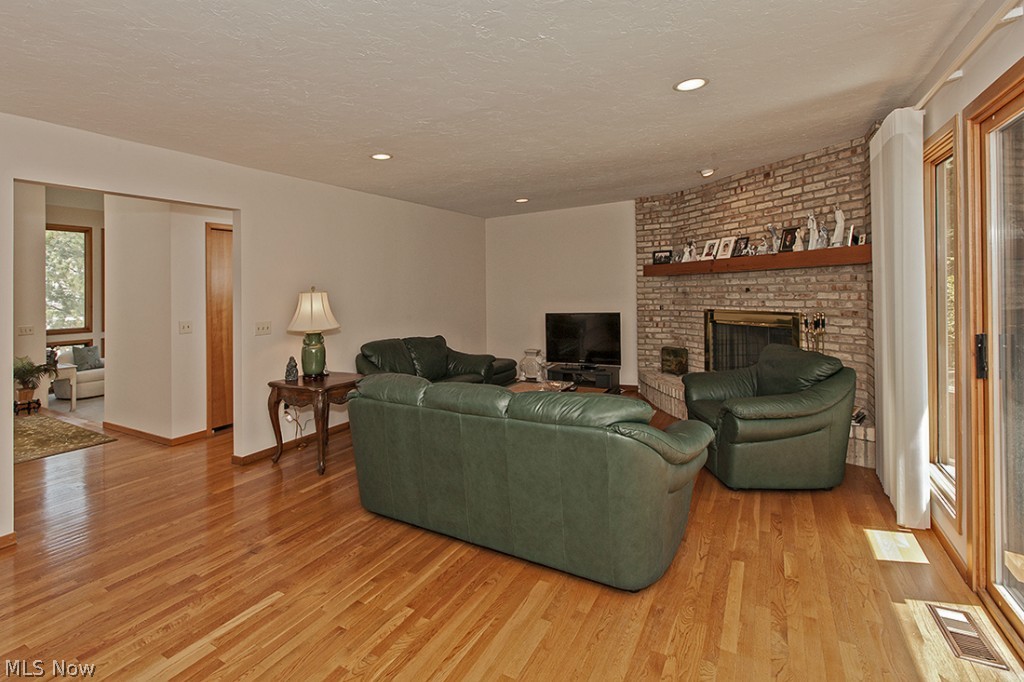 Hilltop Drive - Residential