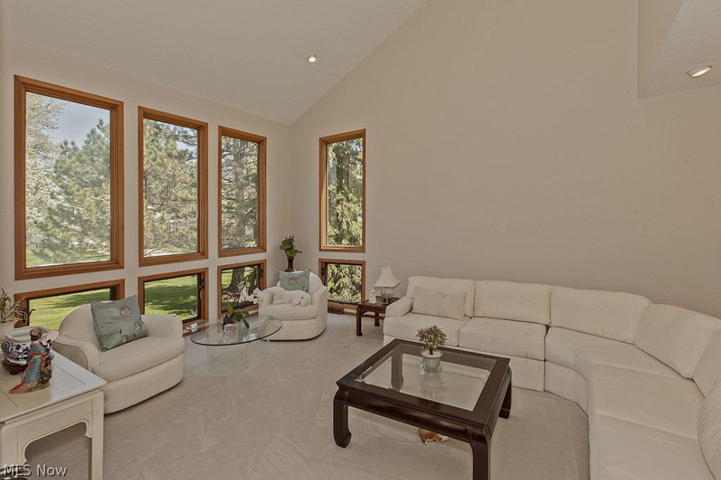 Hilltop Drive - Residential