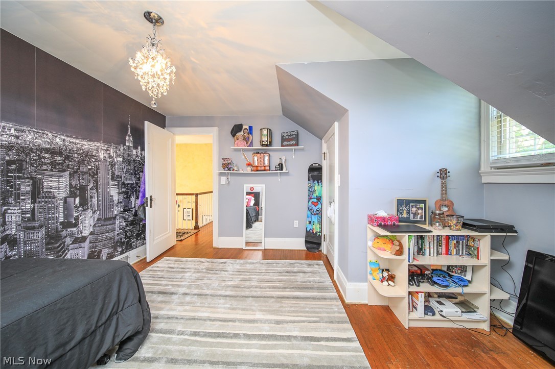 Bunker Hill - Residential