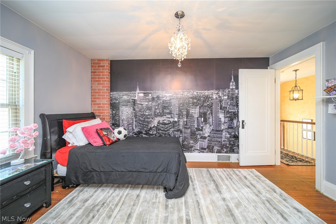 Bunker Hill - Residential