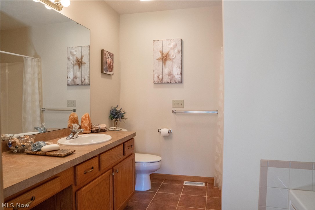 Marsh Landing Condo Ph 4b - Residential