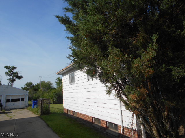 Howard Morrison 02 - Residential