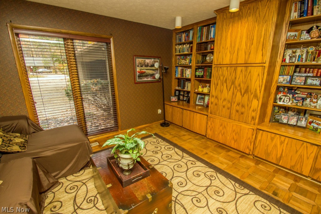 Meadowood - Residential