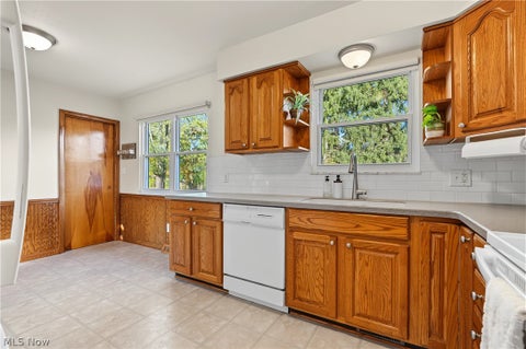 Tiny photo for 3904 Mctaggart Boulevard, Kent, OH 44240 (MLS # 5254915)