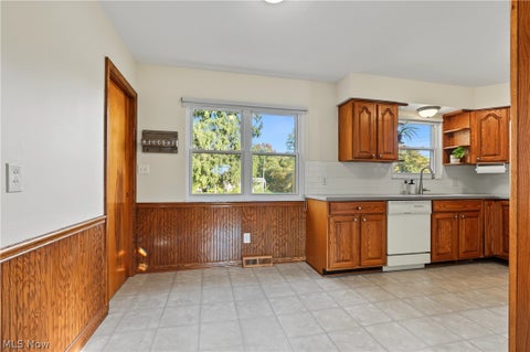 Tiny photo for 3904 Mctaggart Boulevard, Kent, OH 44240 (MLS # 5254915)