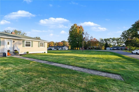 Tiny photo for 3904 Mctaggart Boulevard, Kent, OH 44240 (MLS # 5254915)