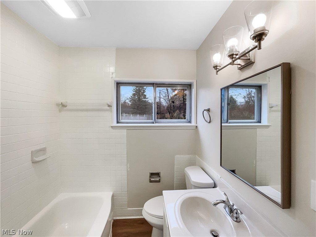 Ridgewood Park 06 - Residential