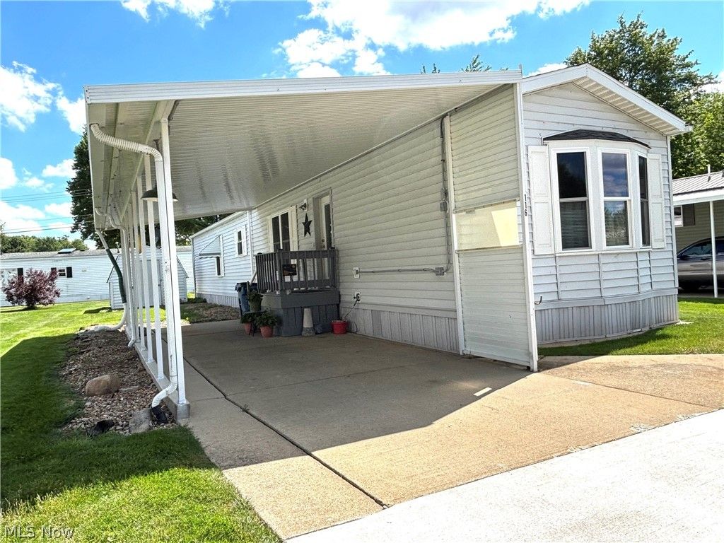 Photo of 1229 Columbiana Lisbon Road #116, Columbiana, OH 44408 (MLS # 5222067)