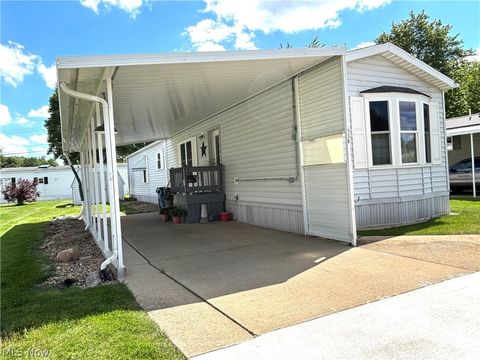 Homes For Sale - 1229 Columbiana Lisbon Road #116<br/> Columbiana, OH 44408
