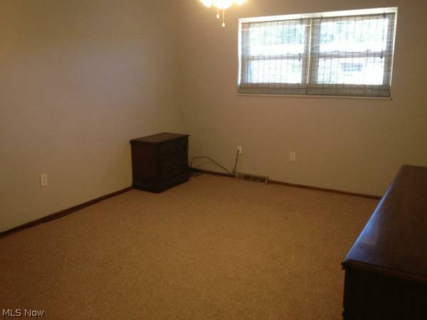 Devonshire Meadows Condo - Residential