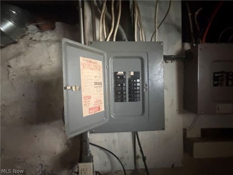 Tiny photo for 345 W 43rd Street, Ashtabula, OH 44004 (MLS # 5202917)