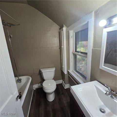 Tiny photo for 1534 E 133rd Street, Cleveland, OH 44112 (MLS # 5179640)