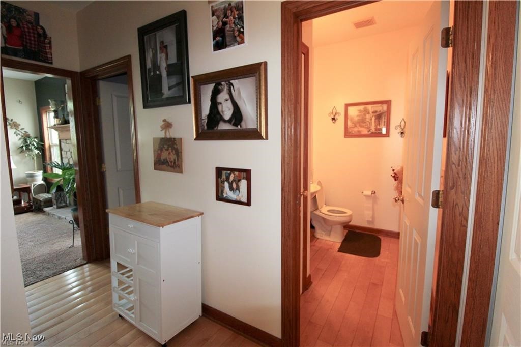 Knights Xing 01 - Residential