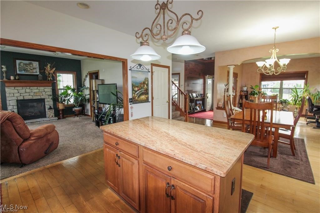 Knights Xing 01 - Residential