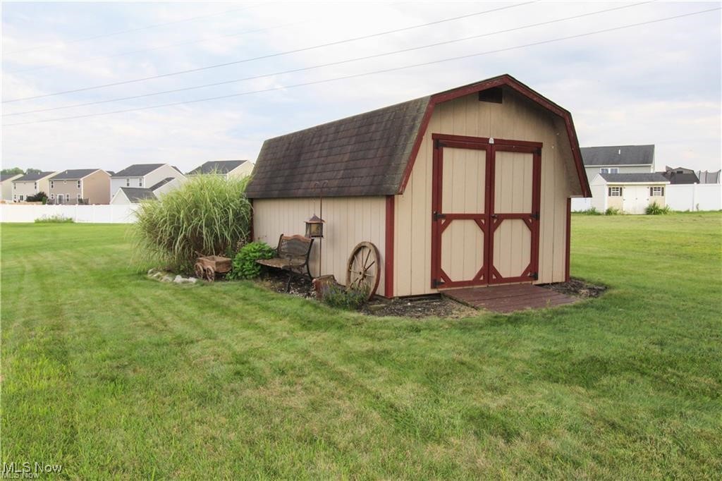 Knights Xing 01 - Residential