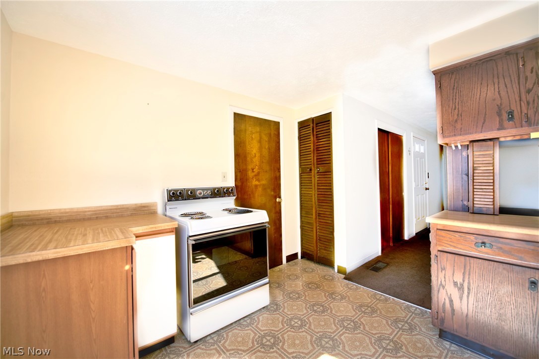 Nfld Square Sub - Residential