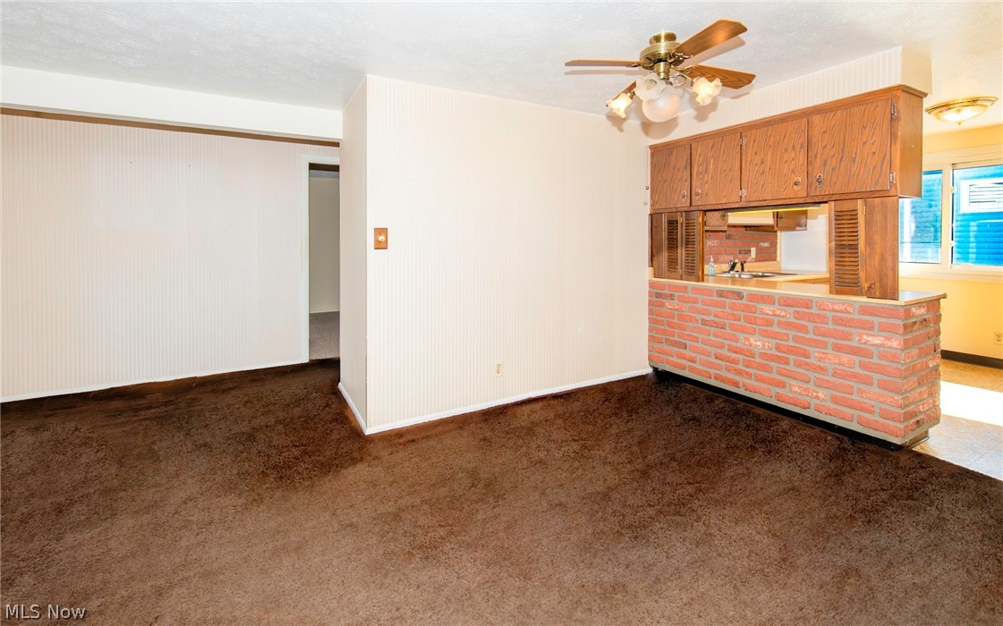 Nfld Square Sub - Residential