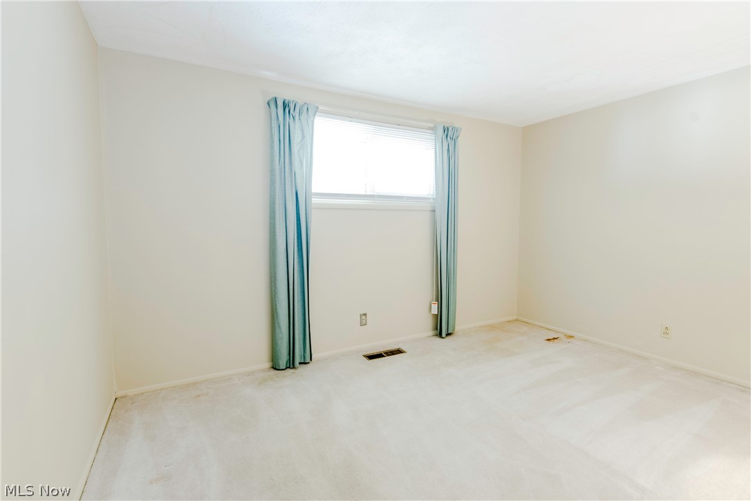 Nfld Square Sub - Residential