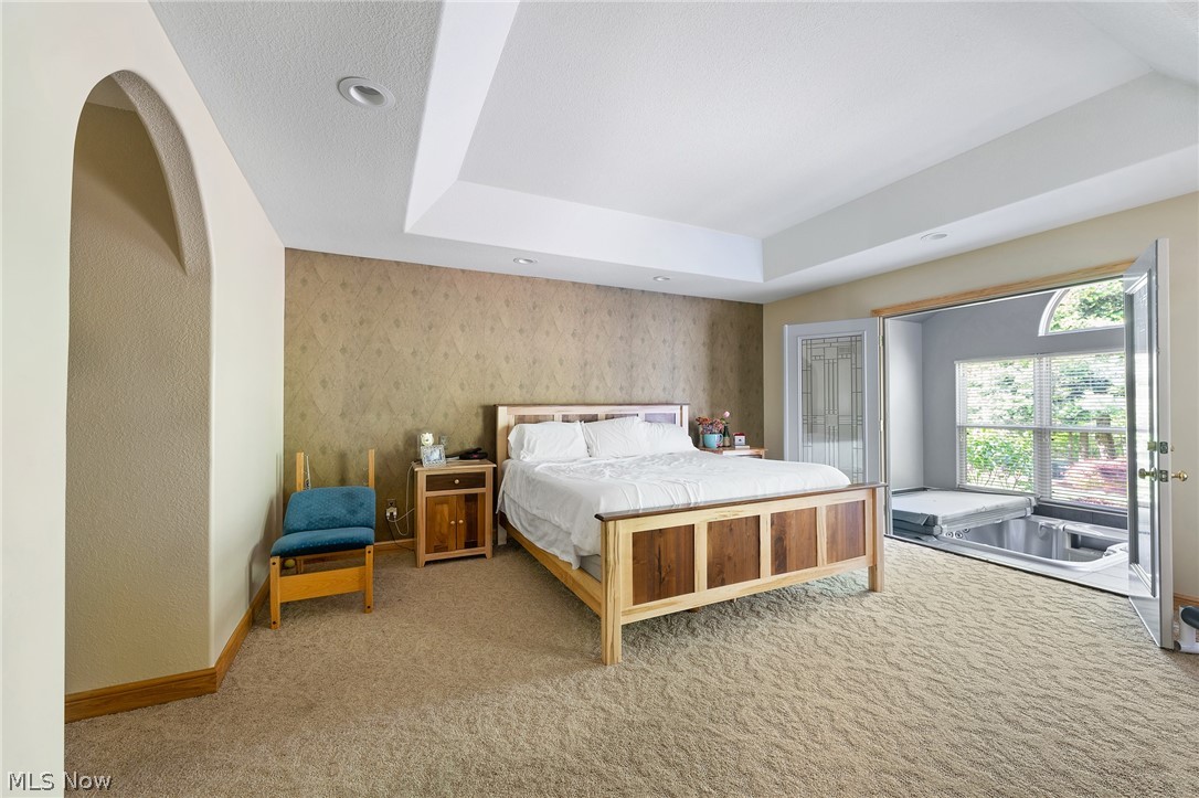 Quail Hollow 12 - Residential