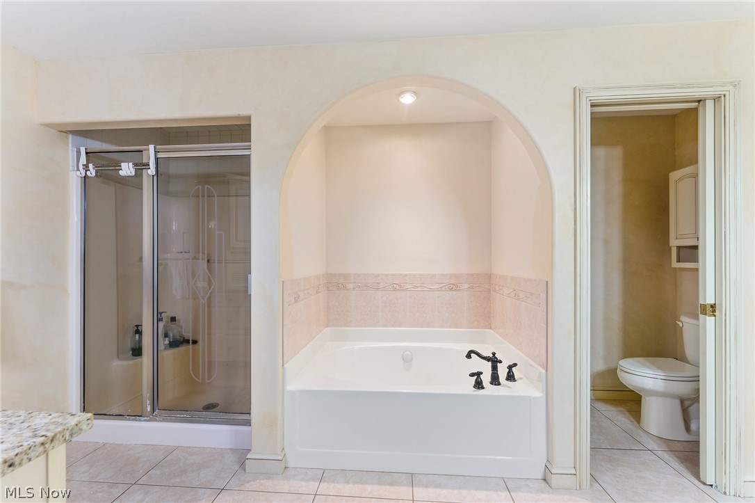 Quail Hollow 12 - Residential