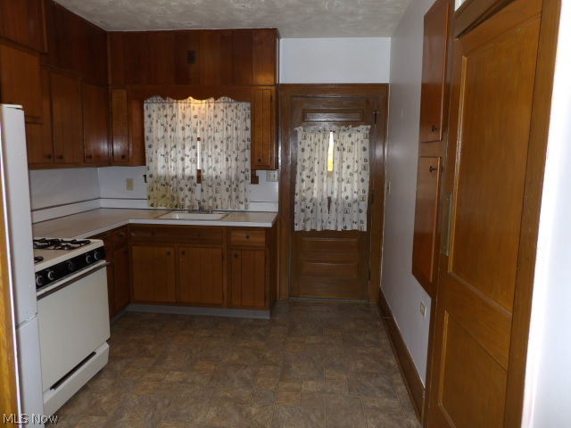 City/Youngstown - Residential Lease