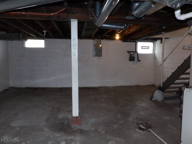 City/Youngstown - Residential Lease