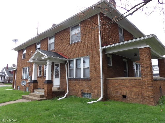 City/Youngstown - Residential Lease