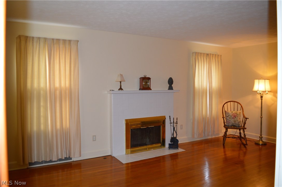 Richard R Debussey Sub - Residential