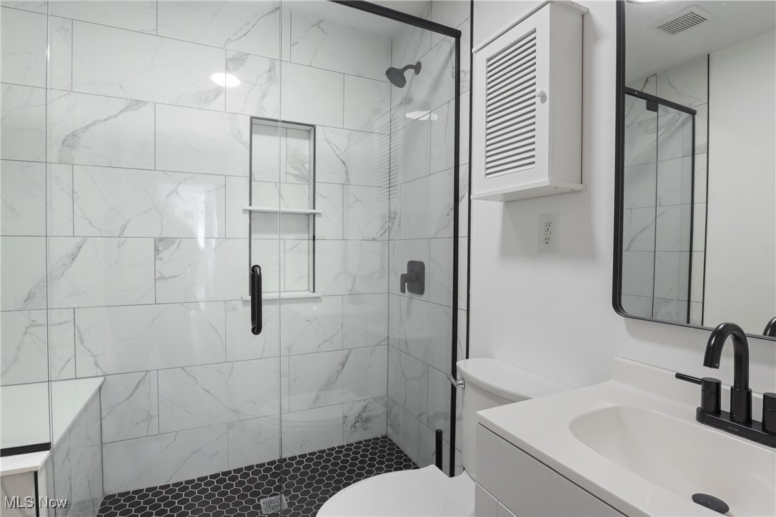 Eastlake, Ohio 44095, United States, 4 Bedrooms Bedrooms, ,2 BathroomsBathrooms,Residential,Active,243028