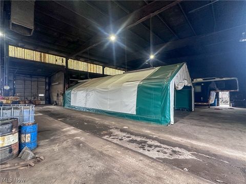 Tiny photo for 1617 Warren Avenue, Niles, OH 44446 (MLS # 5197335)