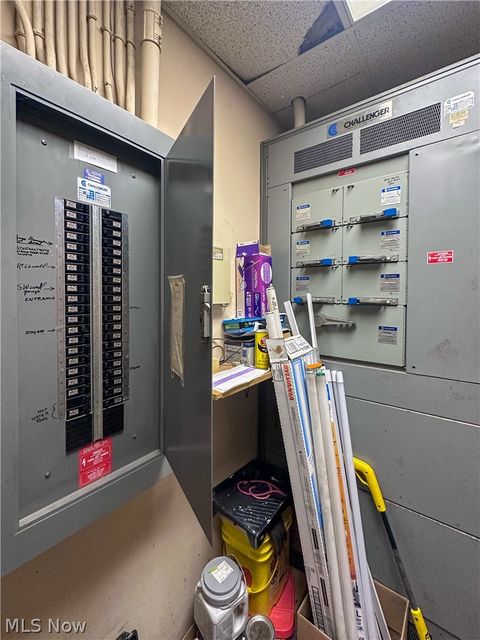 Tiny photo for 1617 Warren Avenue, Niles, OH 44446 (MLS # 5197335)