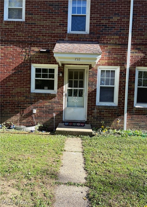 Tiny photo for 732 West Street, Niles, OH 44446 (MLS # 5255261)