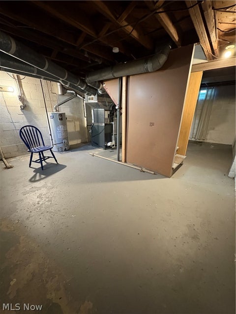 Tiny photo for 732 West Street, Niles, OH 44446 (MLS # 5255261)