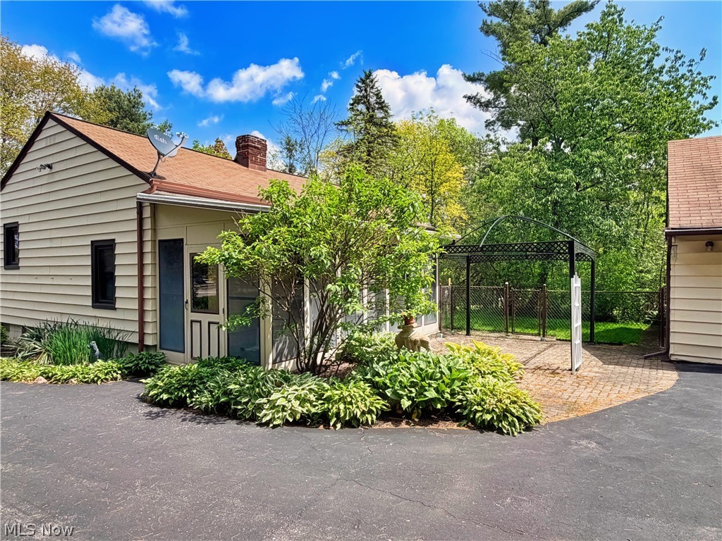 Brecksville - Residential