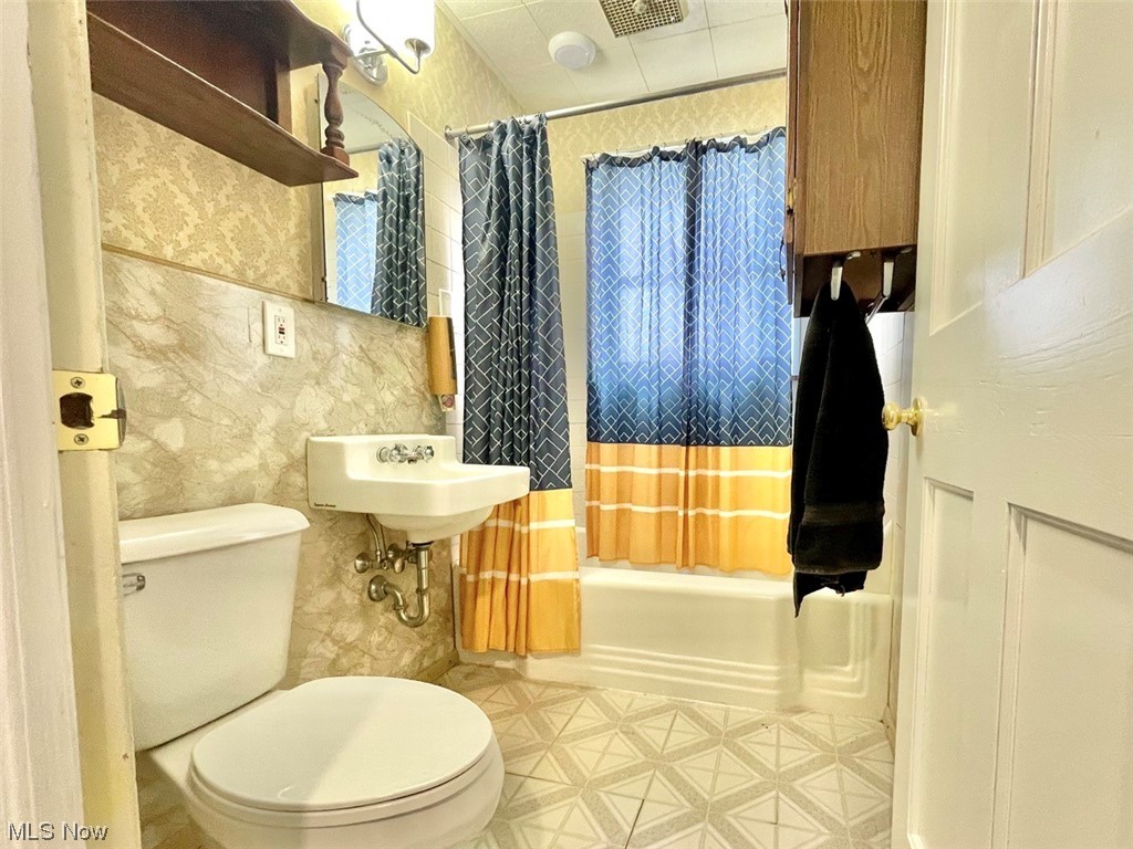 Glenmore Gardens Sub - Residential