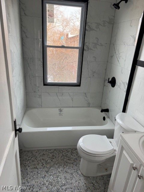 Tiny photo for 12001 Oakview Avenue #UP, Cleveland, OH 44108 (MLS # 5190349)