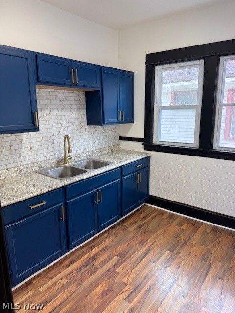 Tiny photo for 12001 Oakview Avenue #UP, Cleveland, OH 44108 (MLS # 5190349)