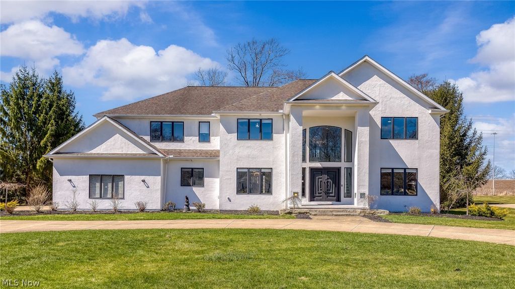 Photo of 2504 Ginger Wren Road, Pepper Pike, OH 44124 (MLS # 5200004)