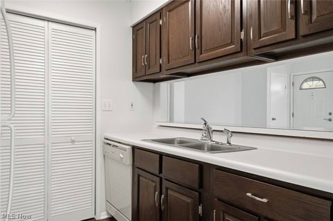 Tiny photo for 2549 Royal County Down #15A, Uniontown, OH 44685 (MLS # 5221341)