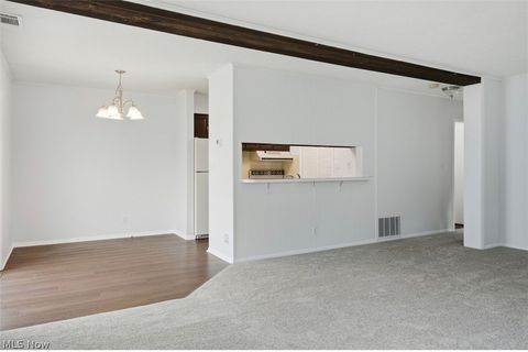 Tiny photo for 2549 Royal County Down #15A, Uniontown, OH 44685 (MLS # 5221341)