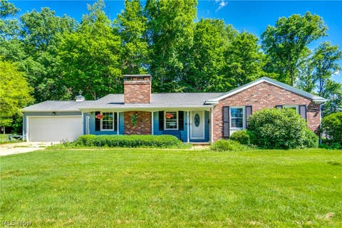 Homes For Sale - 841 W Milton Street St<br/> Alliance, OH 44601