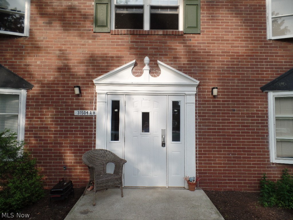 Bayridge Condo - Residential