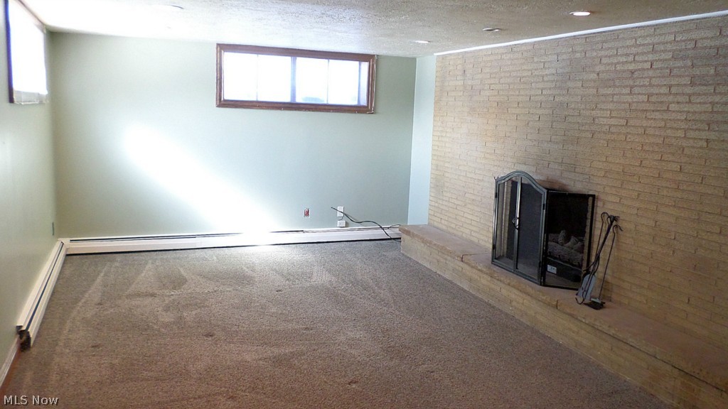 Munson 03 - Residential