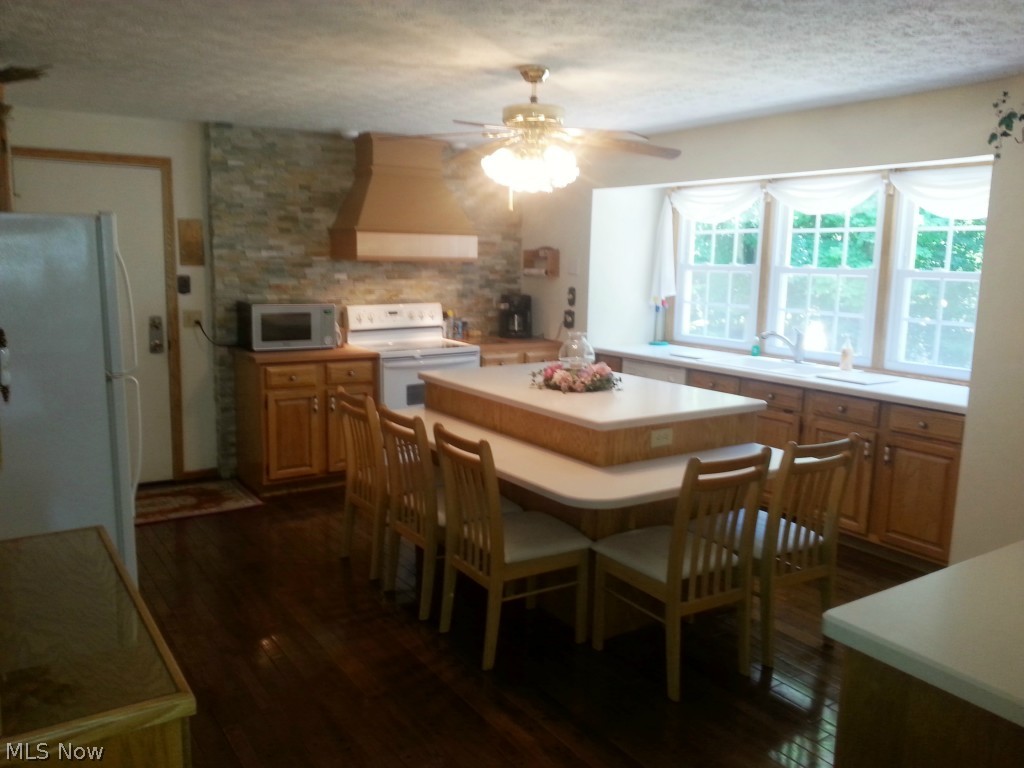 Waltham Woods #3 - Residential