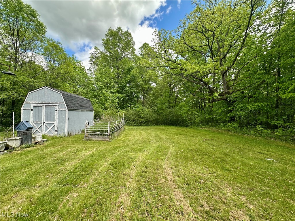 895 Mcarthur Drive, Girard, Ohio image 37