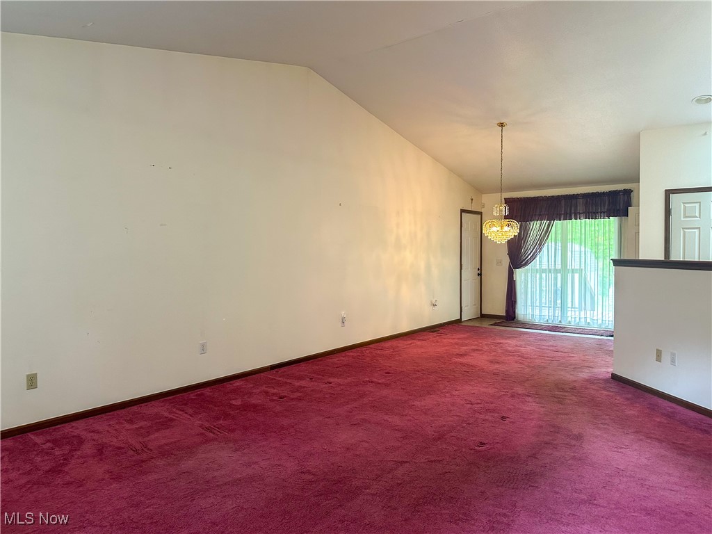 895 Mcarthur Drive, Girard, Ohio image 3