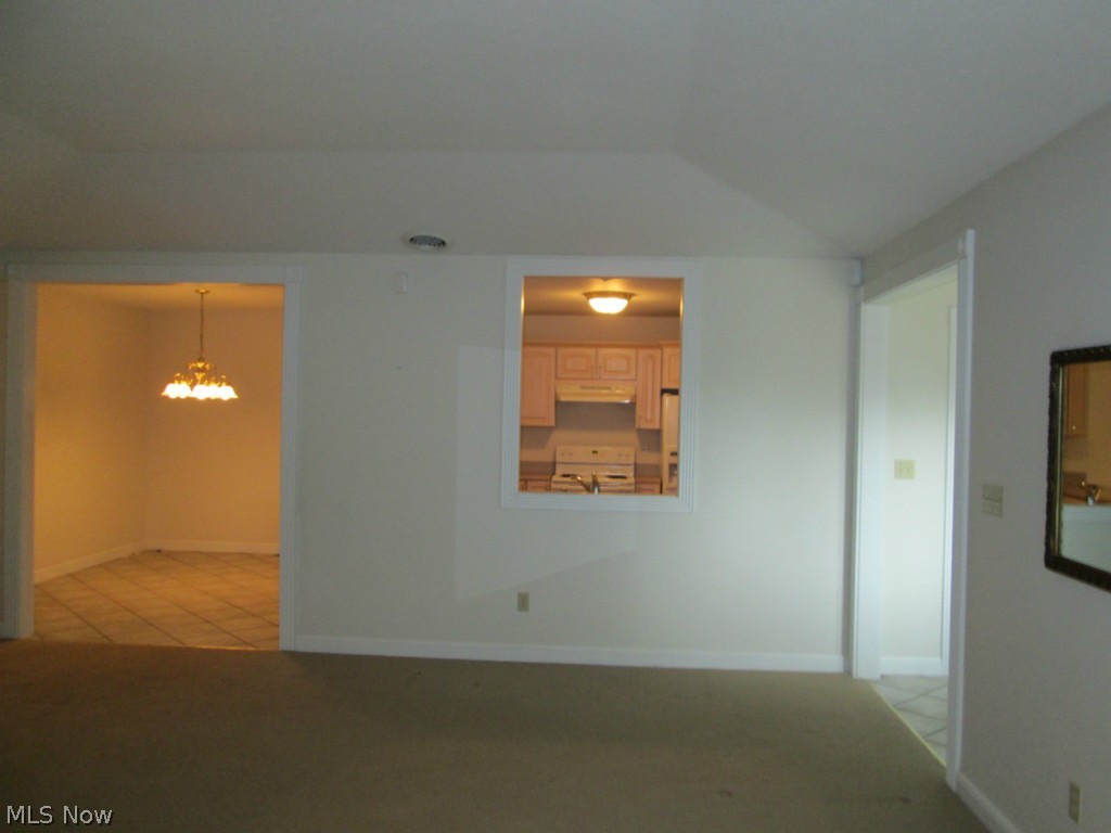 Cozy Nest Condo - Residential