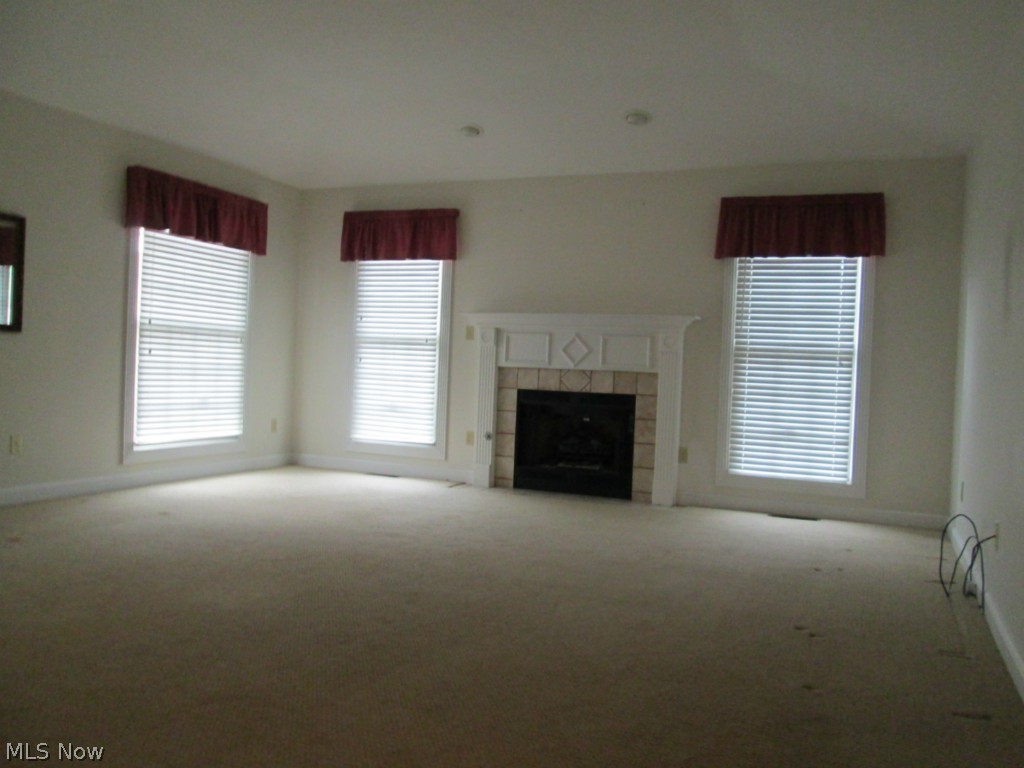 Cozy Nest Condo - Residential