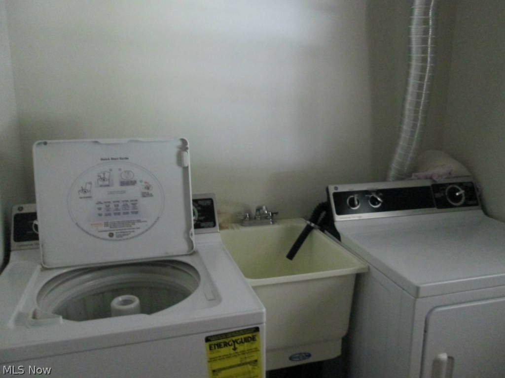 Cozy Nest Condo - Residential